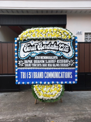 Papan Bunga Duka di Batealit